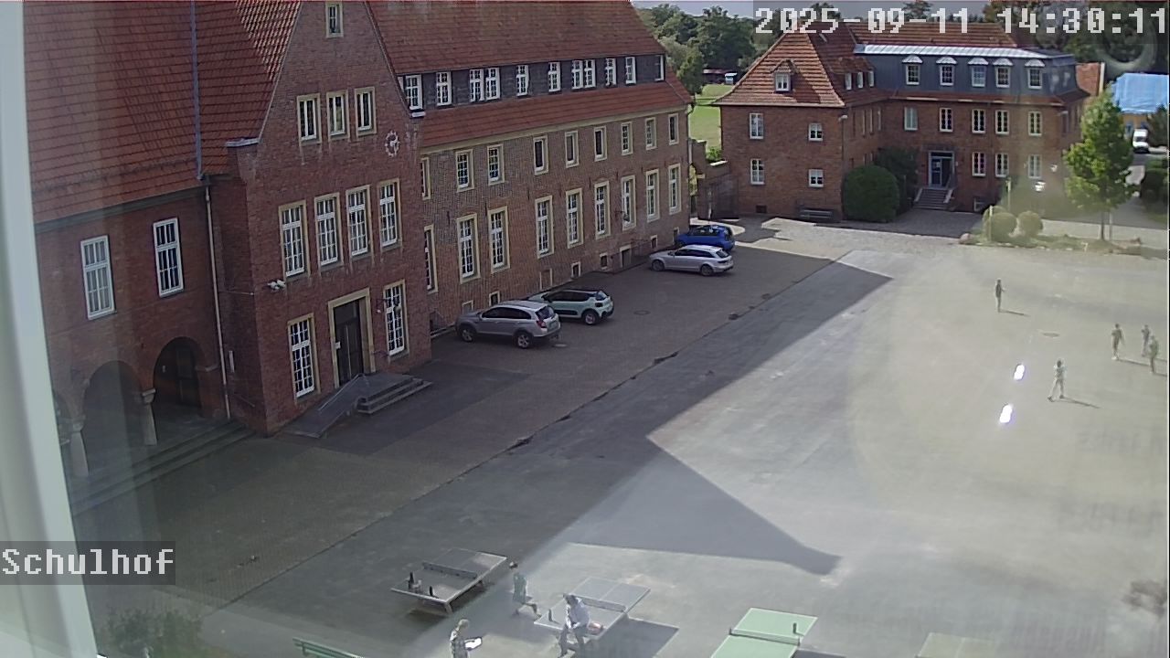 Webcam Schulhof 14:30