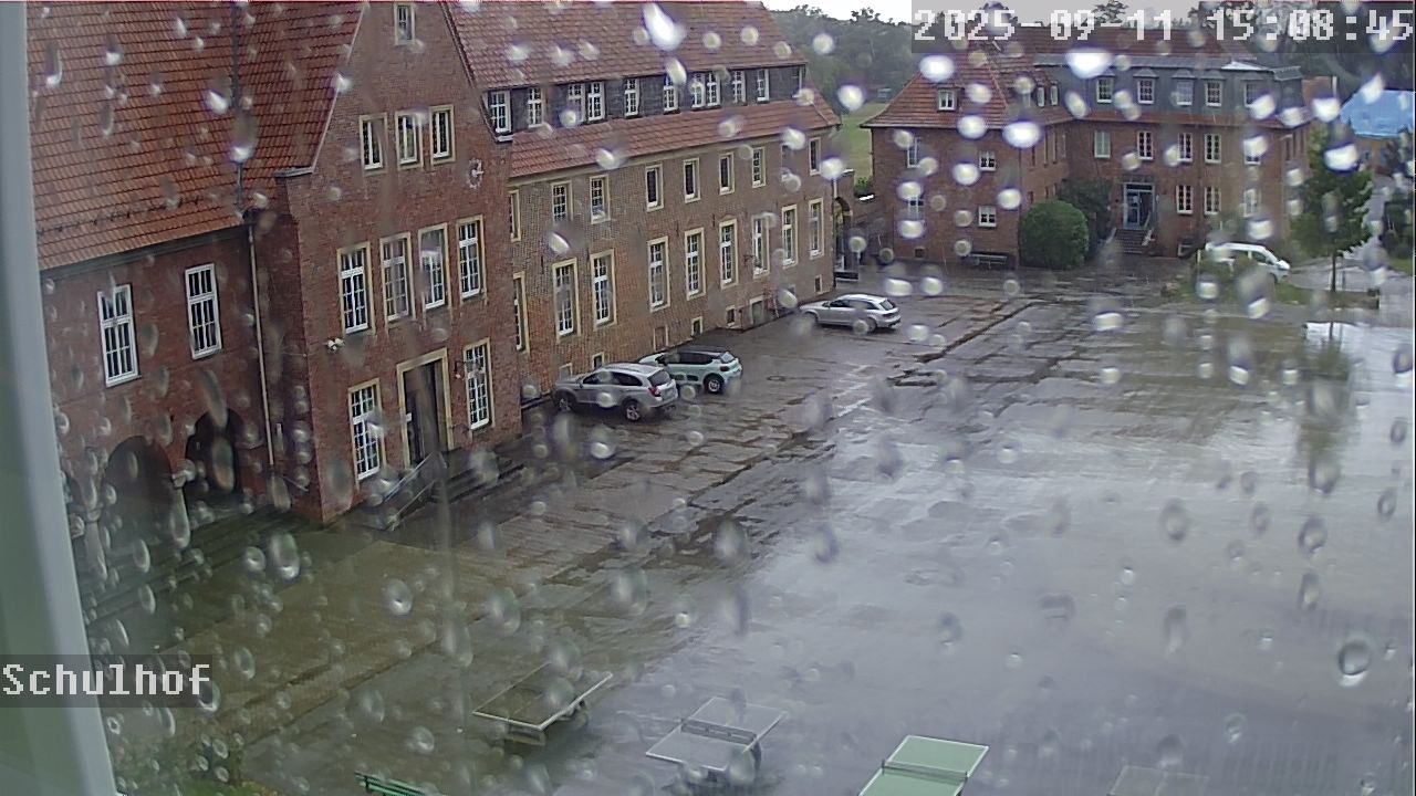 Webcam Schulhof 15:08