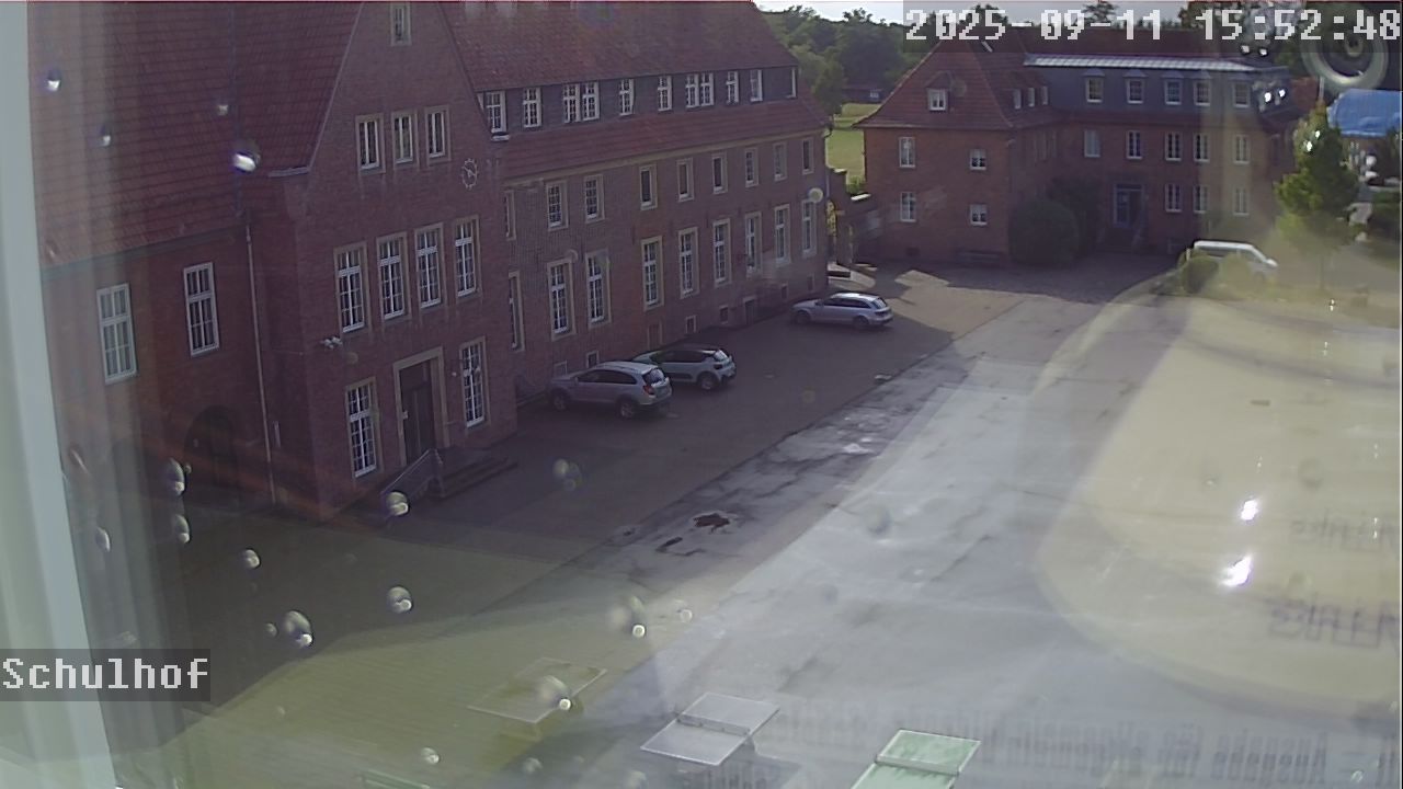 Webcam Schulhof 15:52