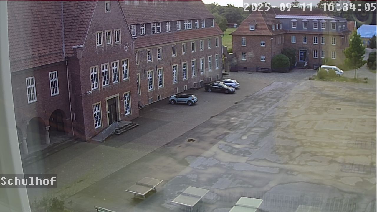 Webcam Schulhof 16:34