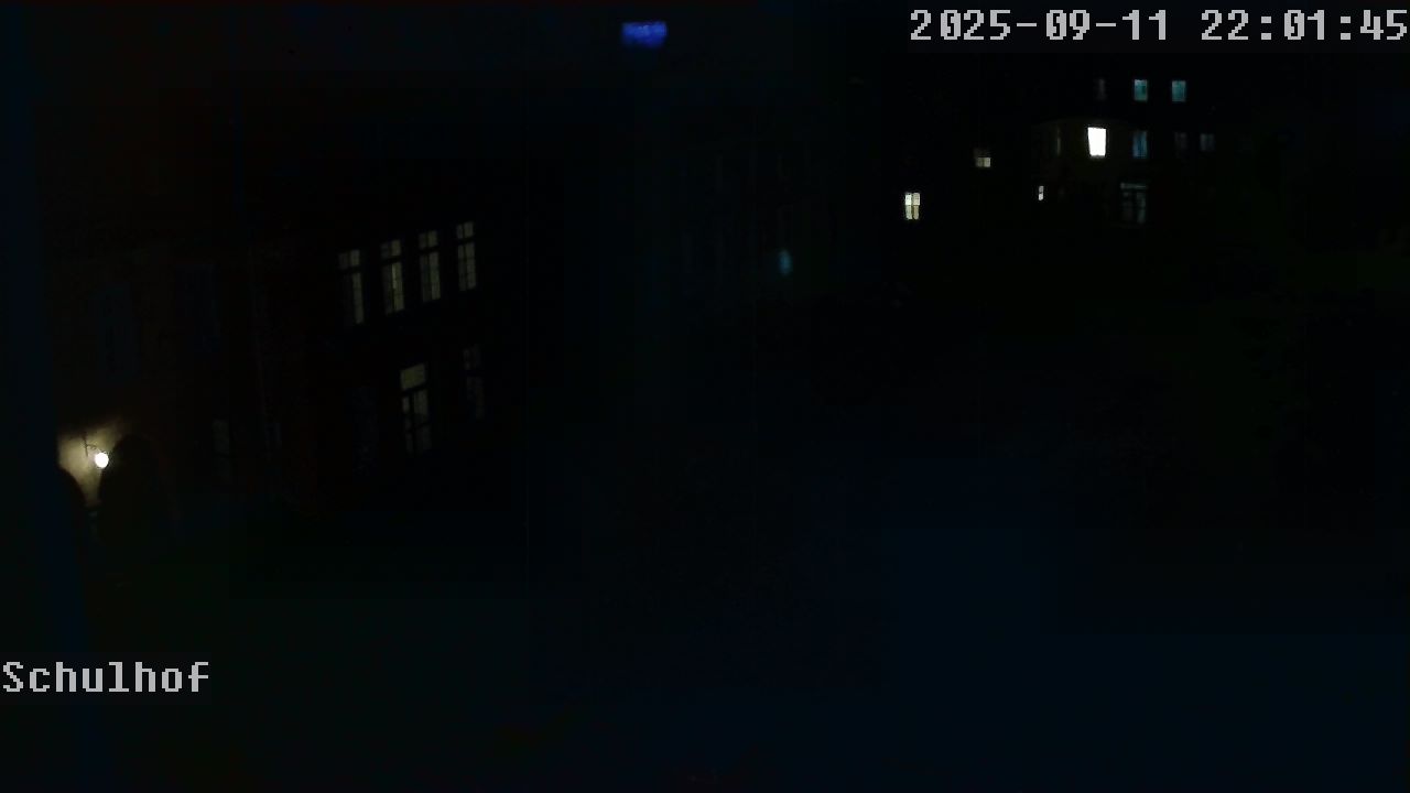 Webcam Schulhof 22:01