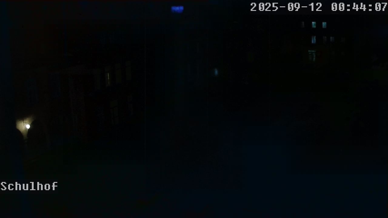Webcam Schulhof 00:44