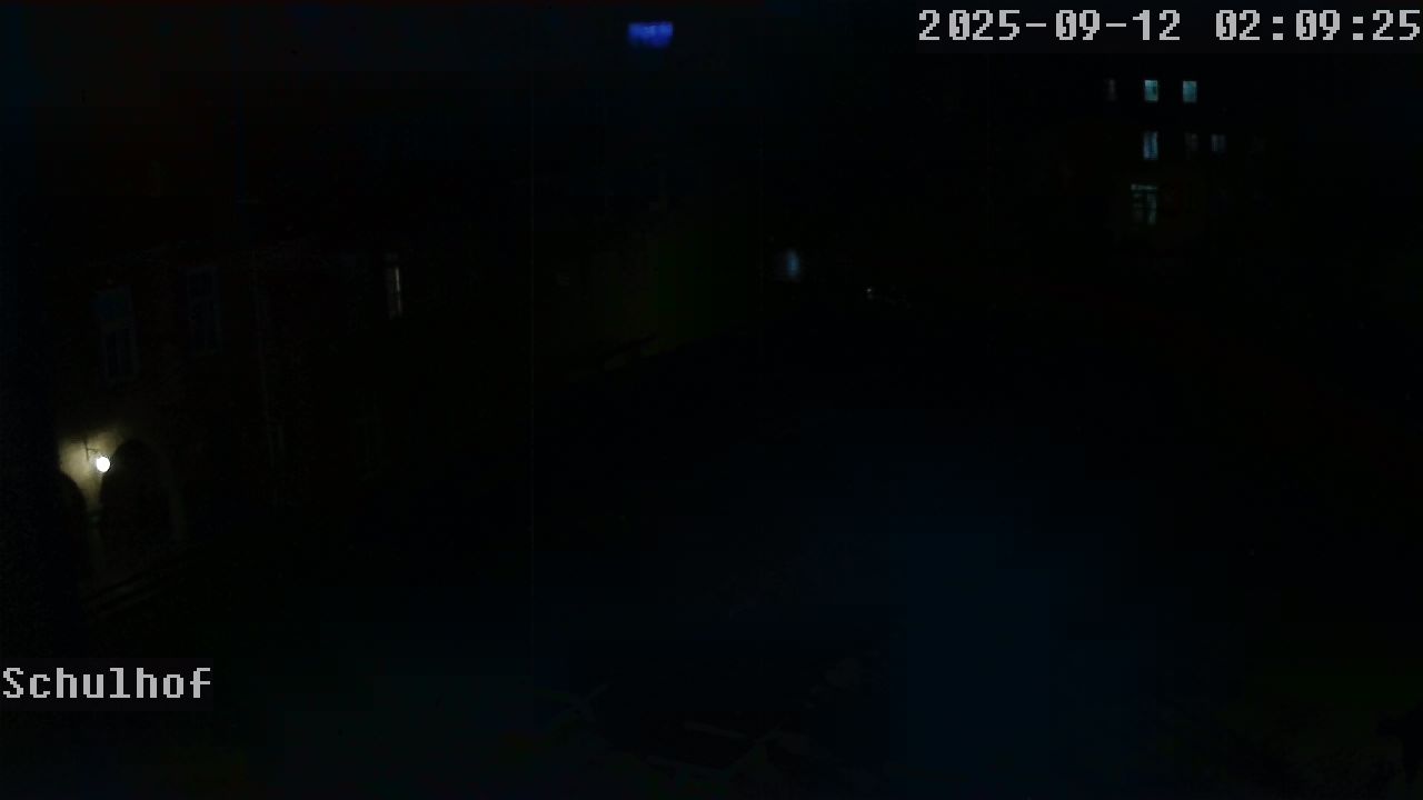 Webcam Schulhof 02:09