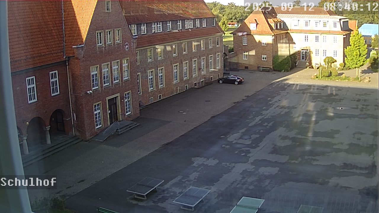 Webcam Schulhof 08:40