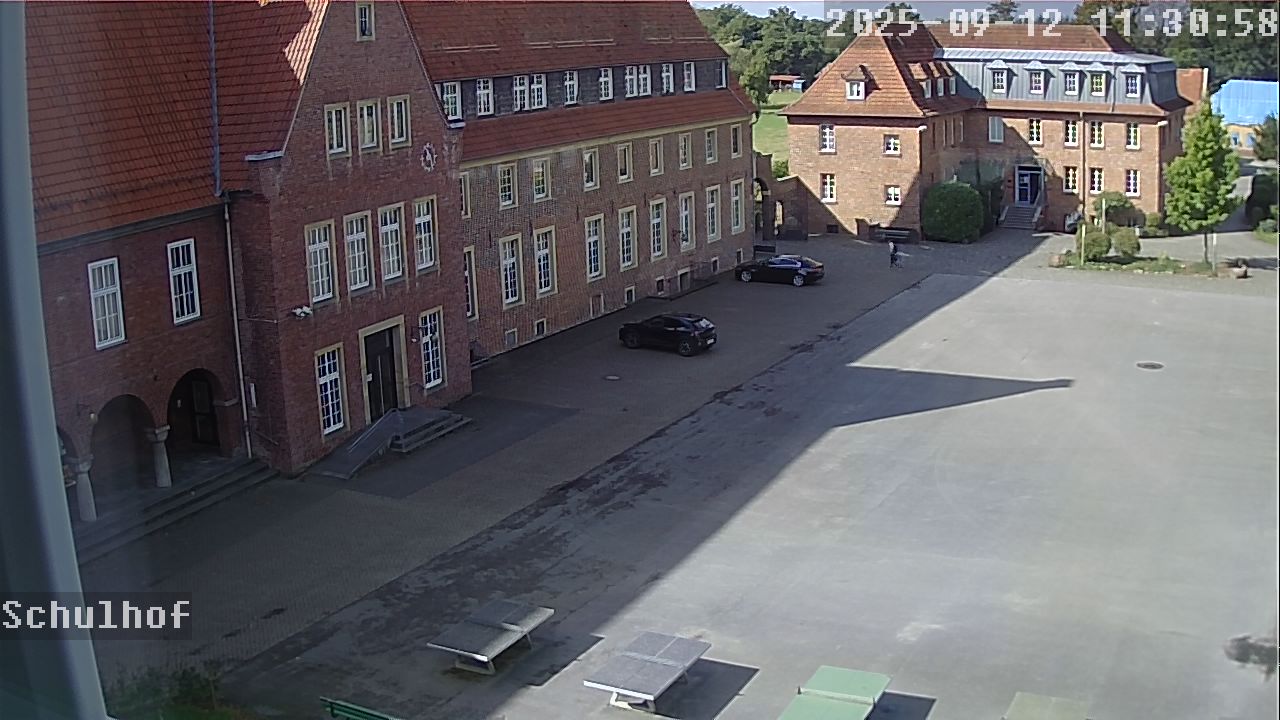 Webcam Schulhof 11:30