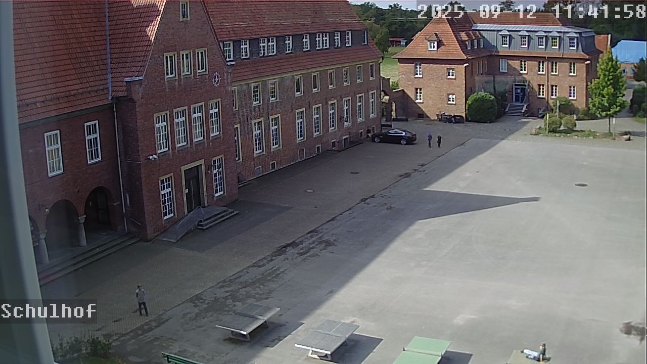 Webcam Schulhof 11:41