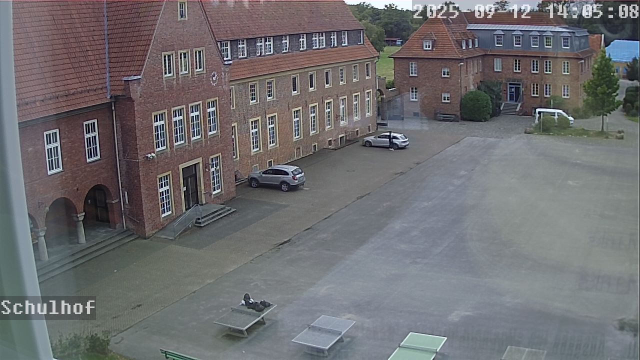 Webcam Schulhof 14:05