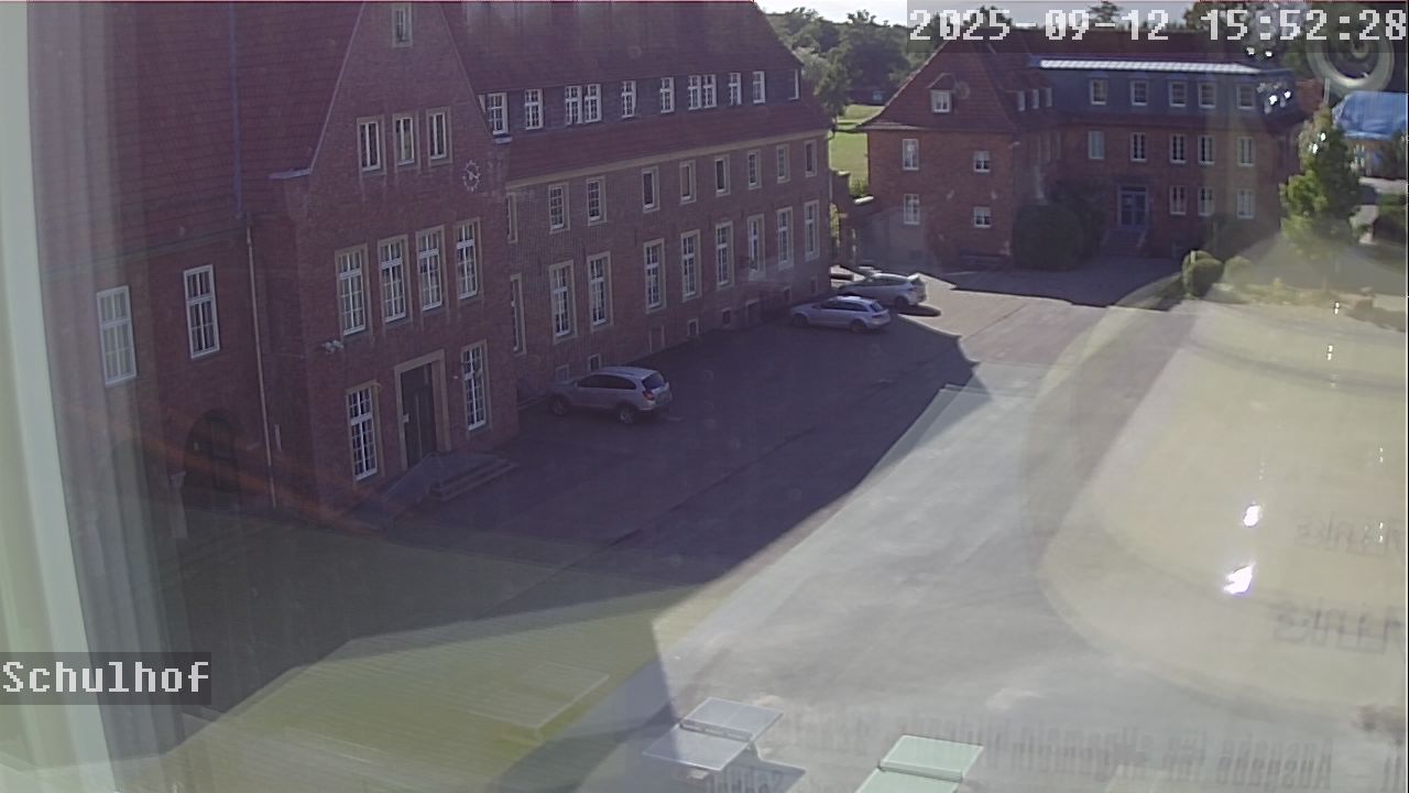 Webcam Schulhof 15:52