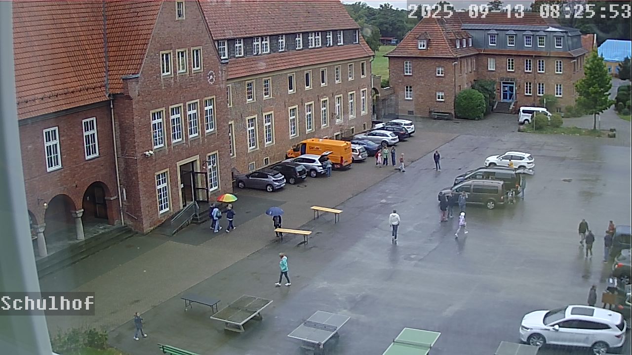 Webcam Schulhof 08:25