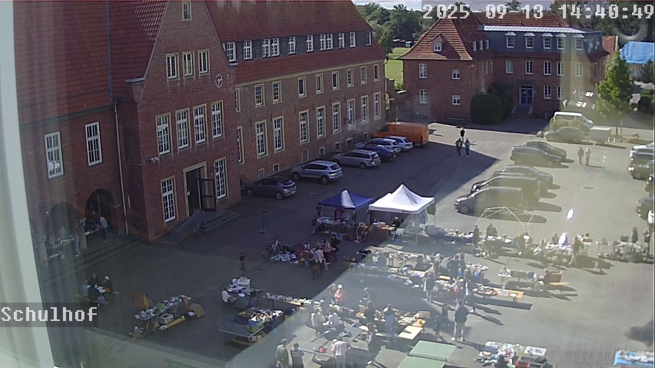 Webcam Schulhof 14:40