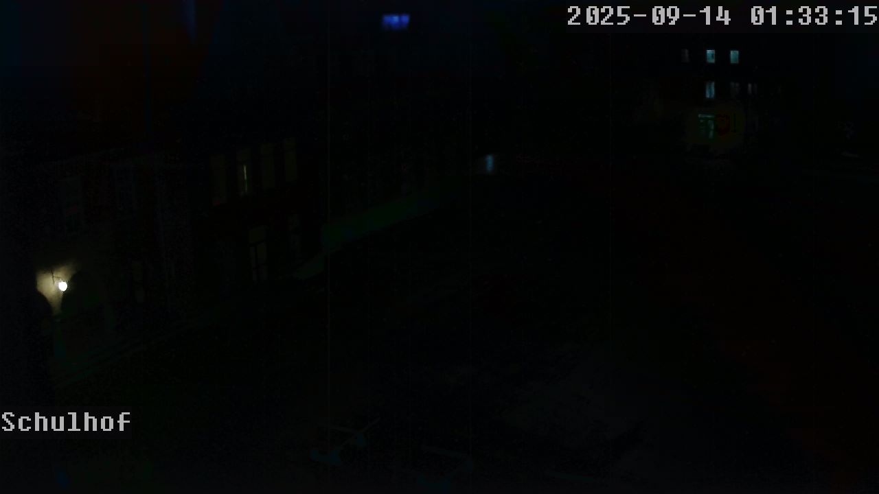 Webcam Schulhof 01:33
