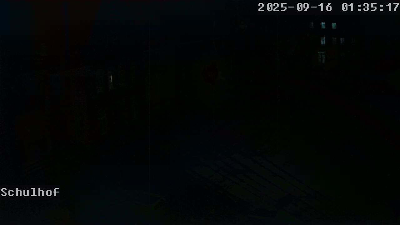 Webcam Schulhof 01:35