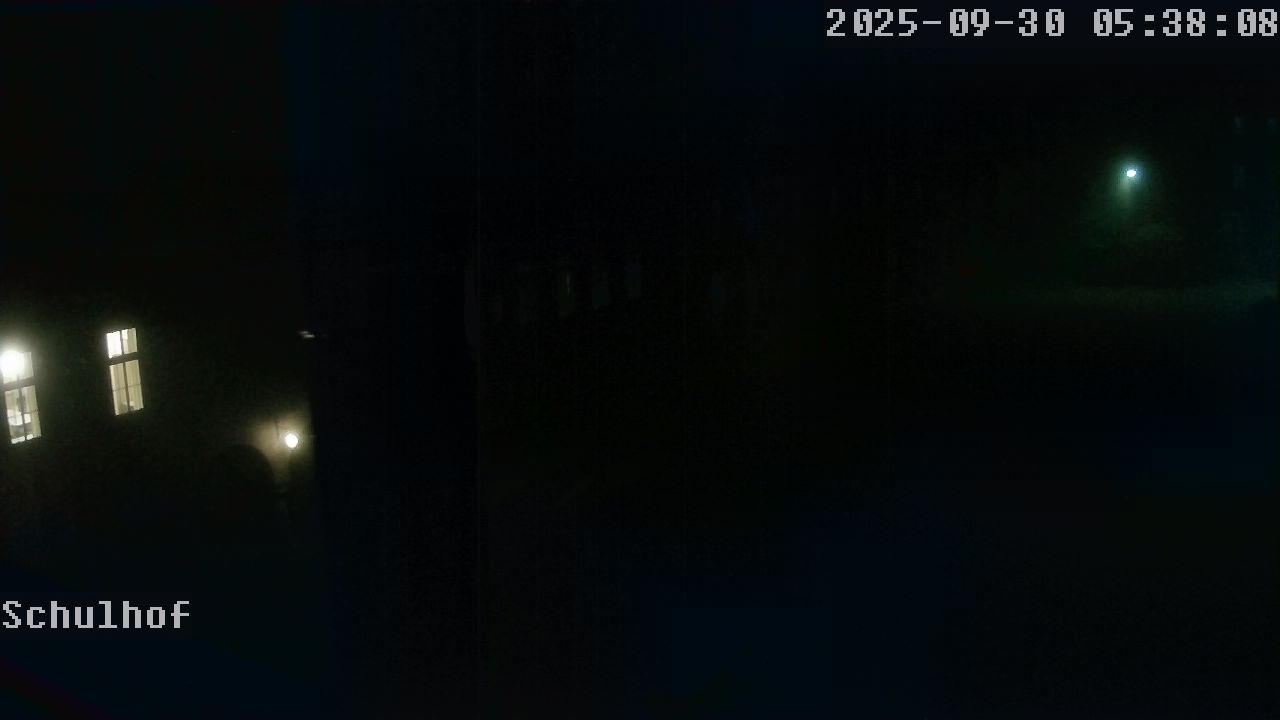 Webcam Schulhof 05:38