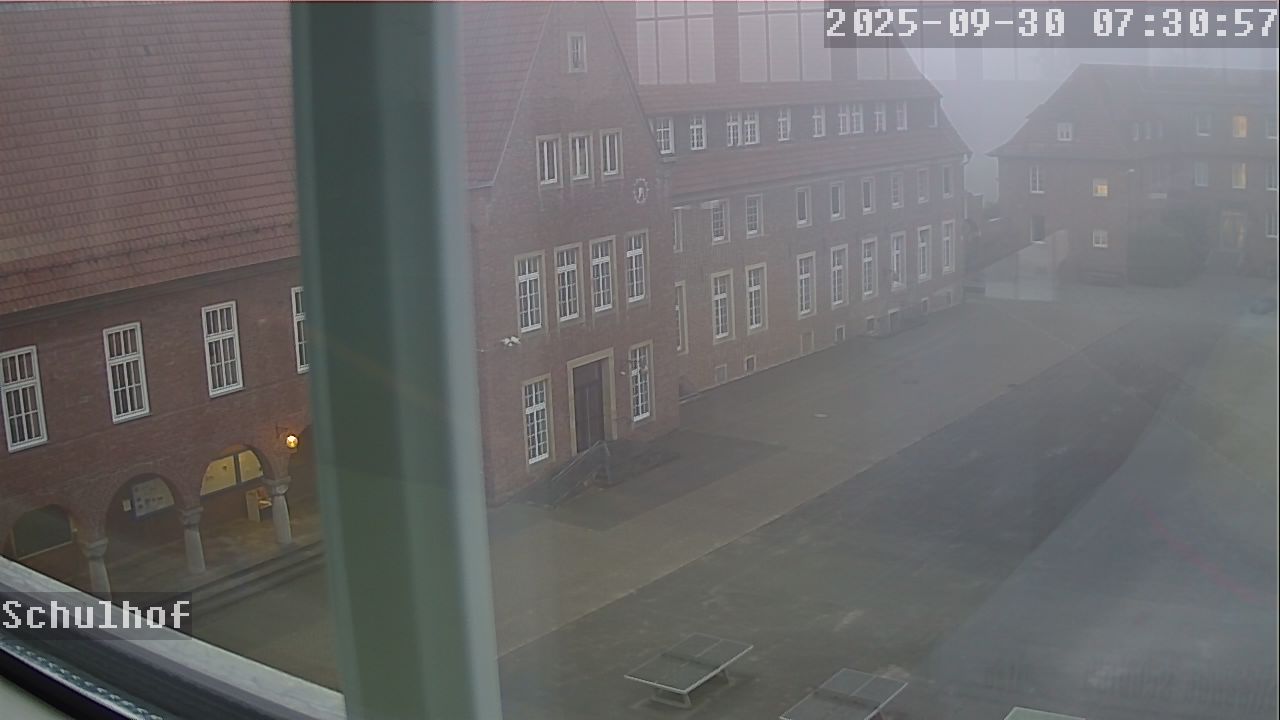 Webcam Schulhof 07:30