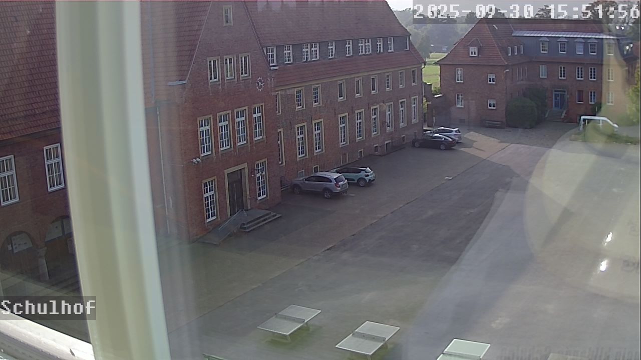 Webcam Schulhof 15:51