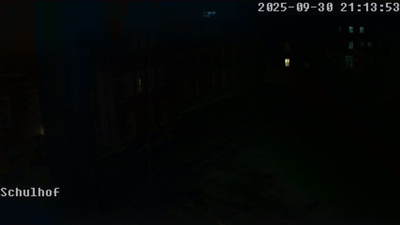 Webcam Schulhof 21:13